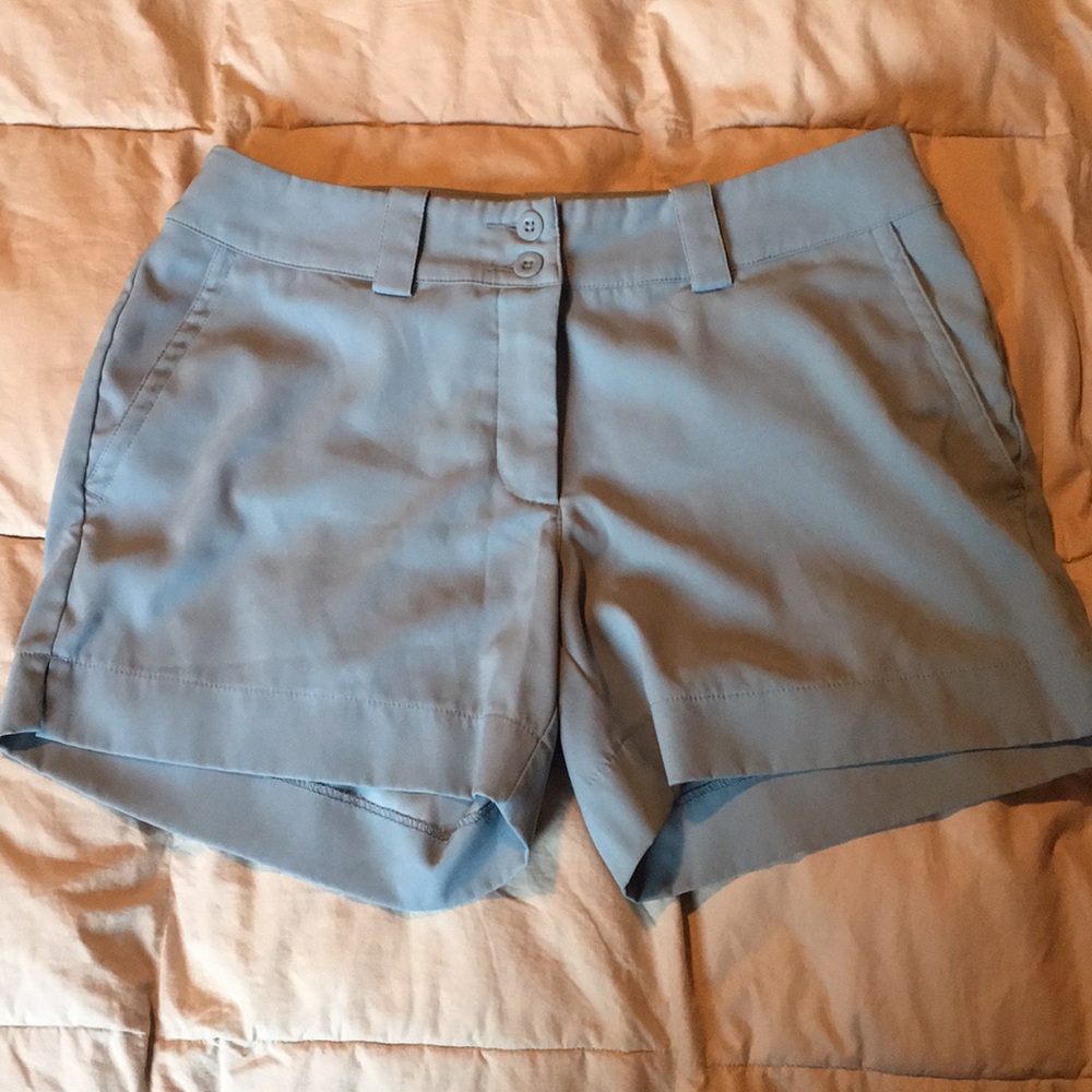 Golf shorts